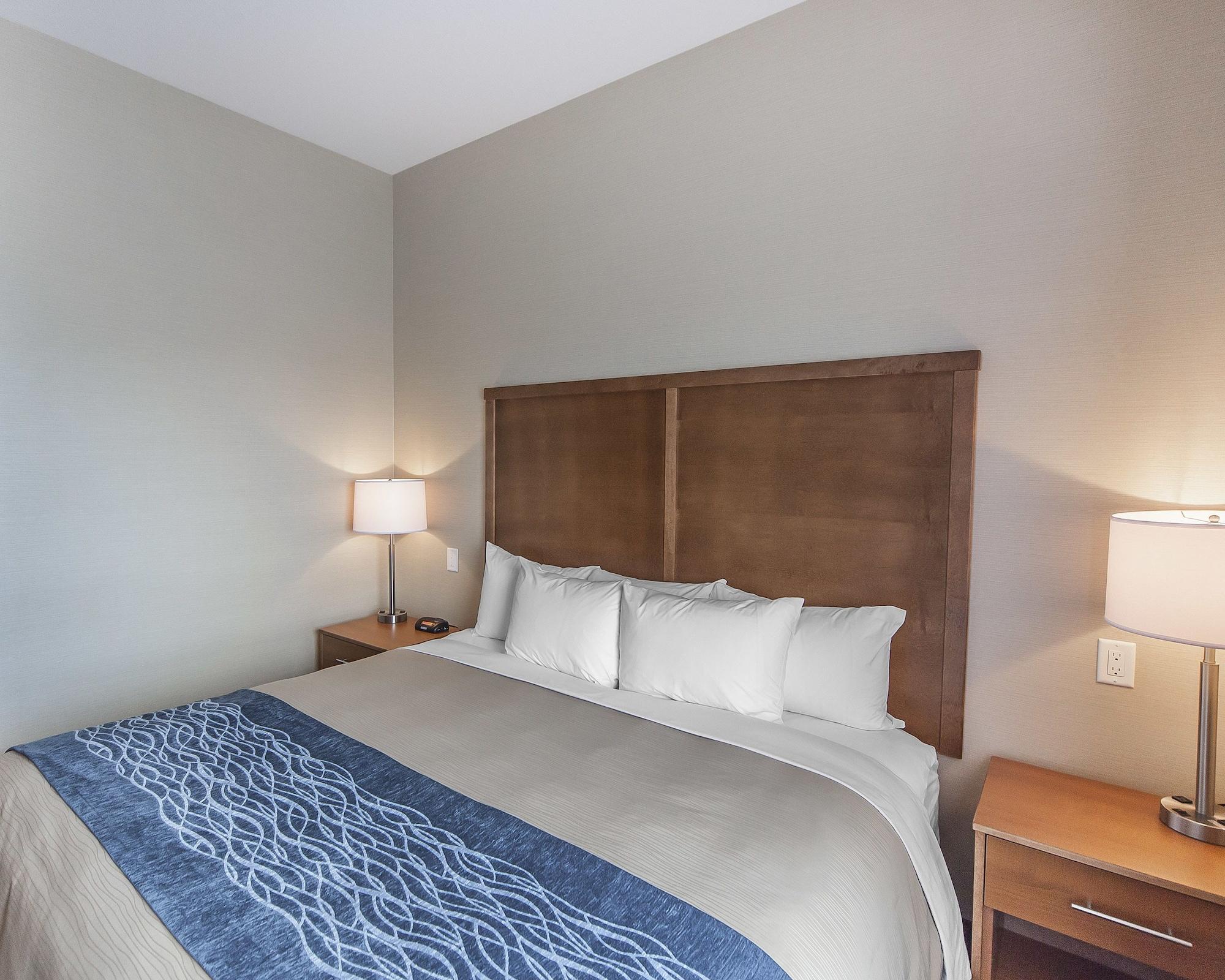 Comfort Inn & Suites Bonnyville Екстер'єр фото