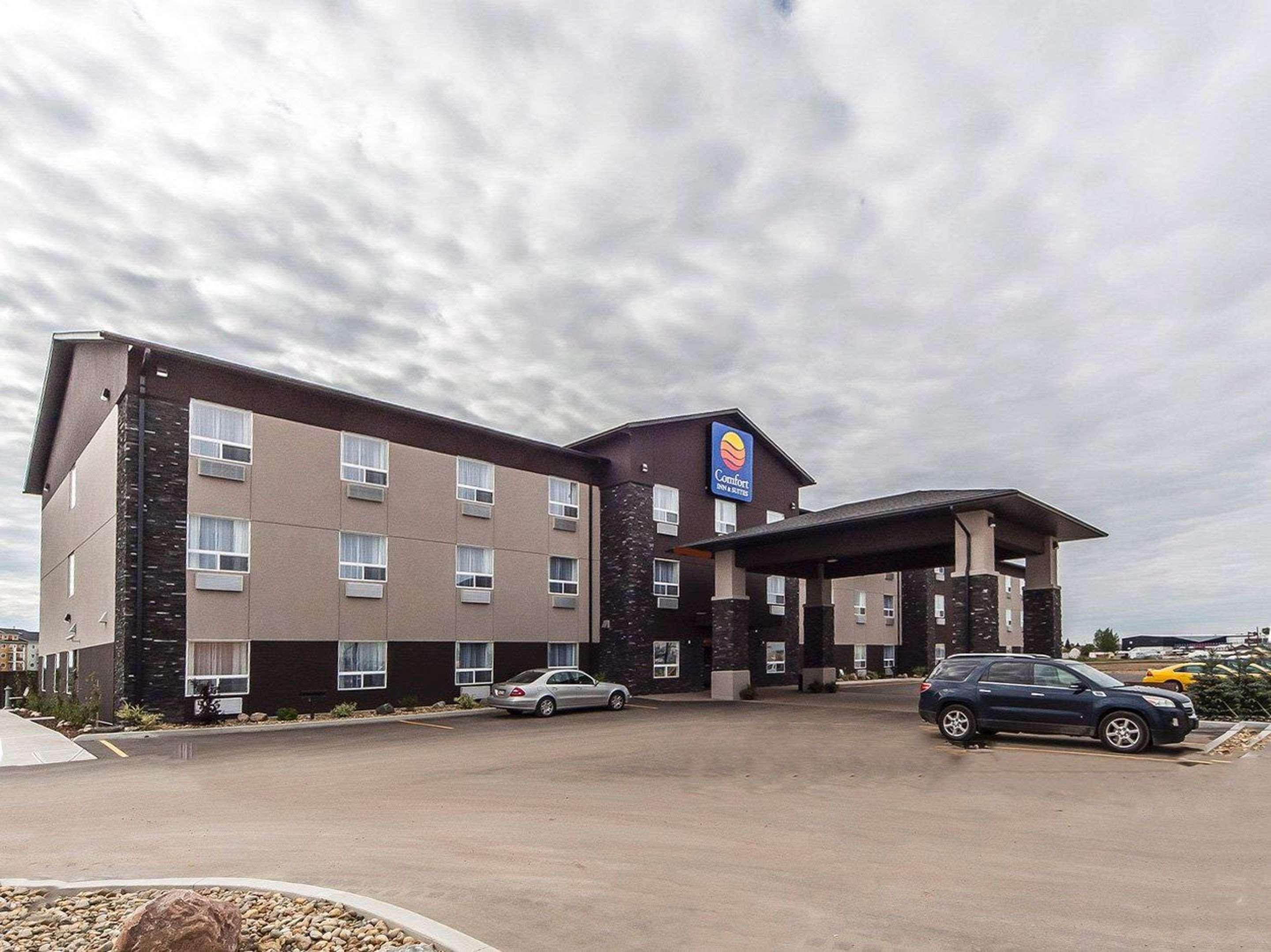 Comfort Inn & Suites Bonnyville Екстер'єр фото