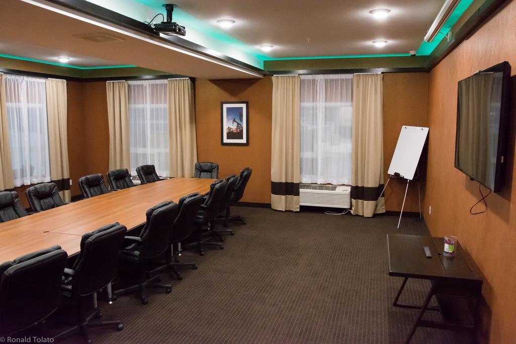 Comfort Inn & Suites Bonnyville Екстер'єр фото