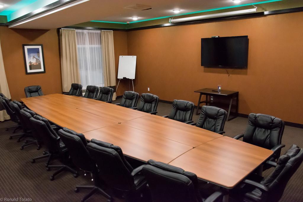 Comfort Inn & Suites Bonnyville Екстер'єр фото