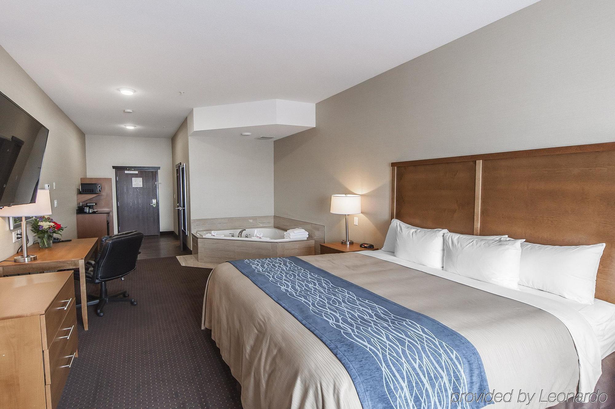 Comfort Inn & Suites Bonnyville Екстер'єр фото