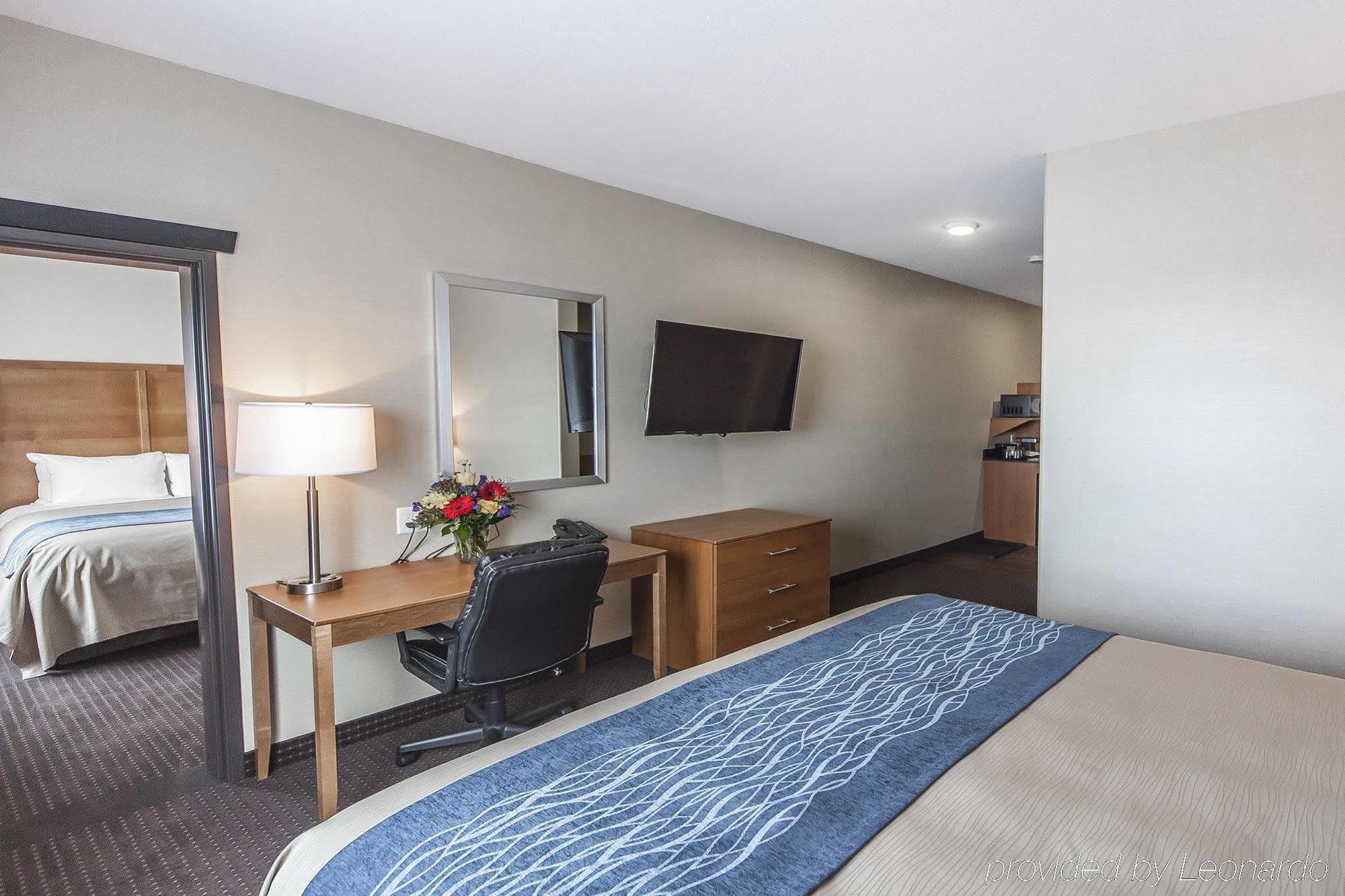 Comfort Inn & Suites Bonnyville Екстер'єр фото